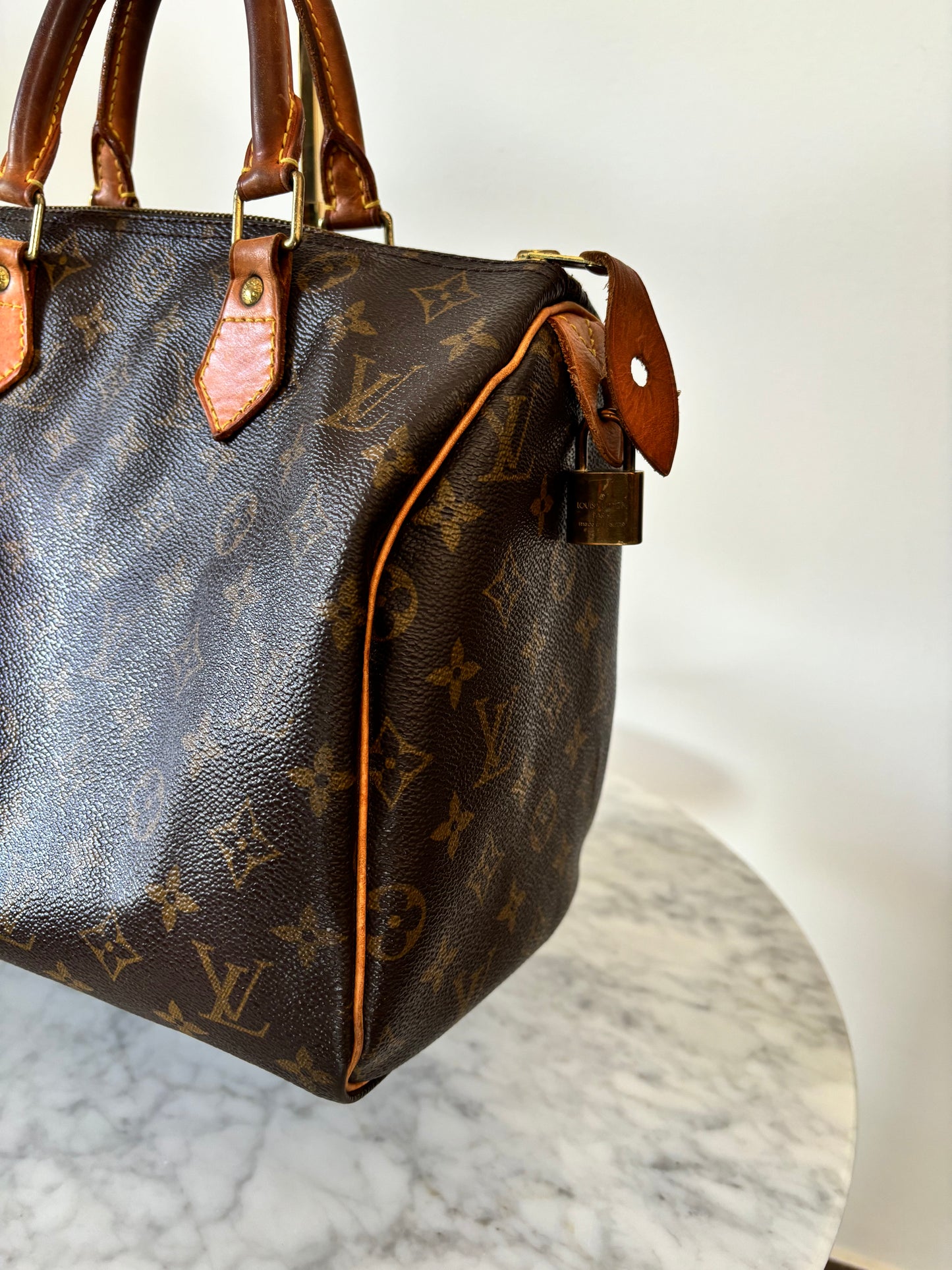 Louis Vuitton Speedy 30