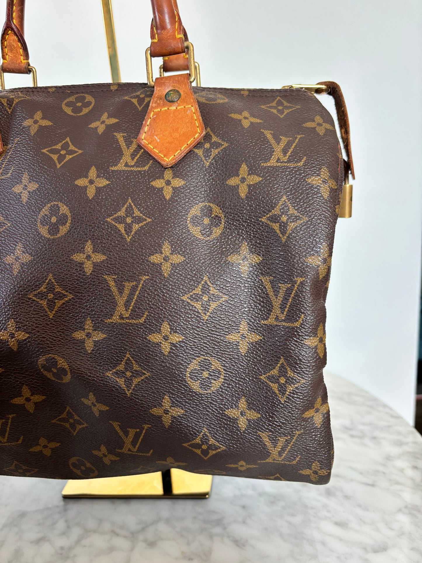 Louis Vuitton Speedy 30