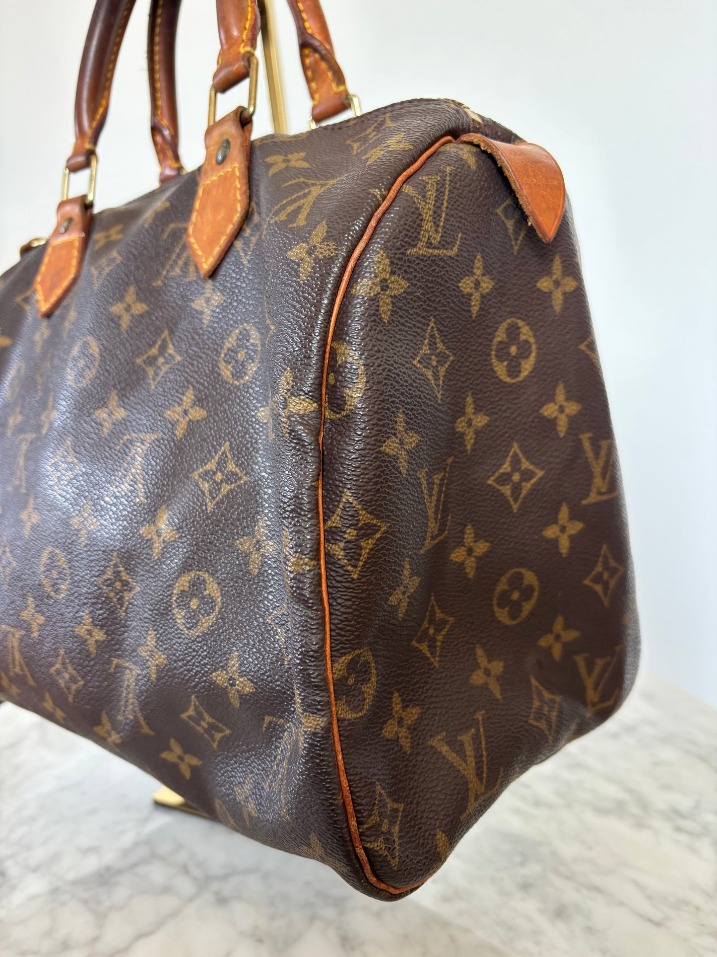 Louis Vuitton Speedy 30